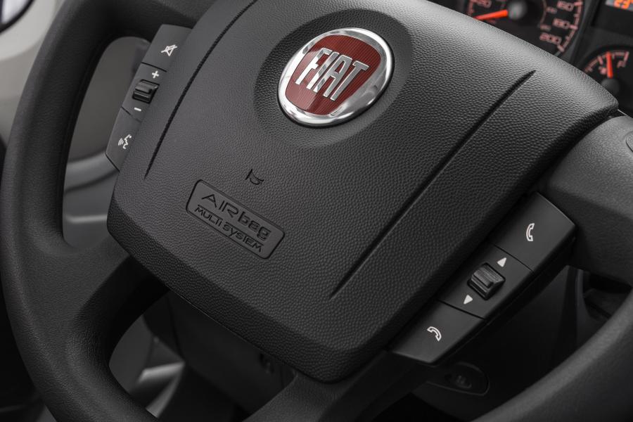 Детали интерьера Fiat Ducato Chassi 2018 года  (LA) (фото 11 из 23)